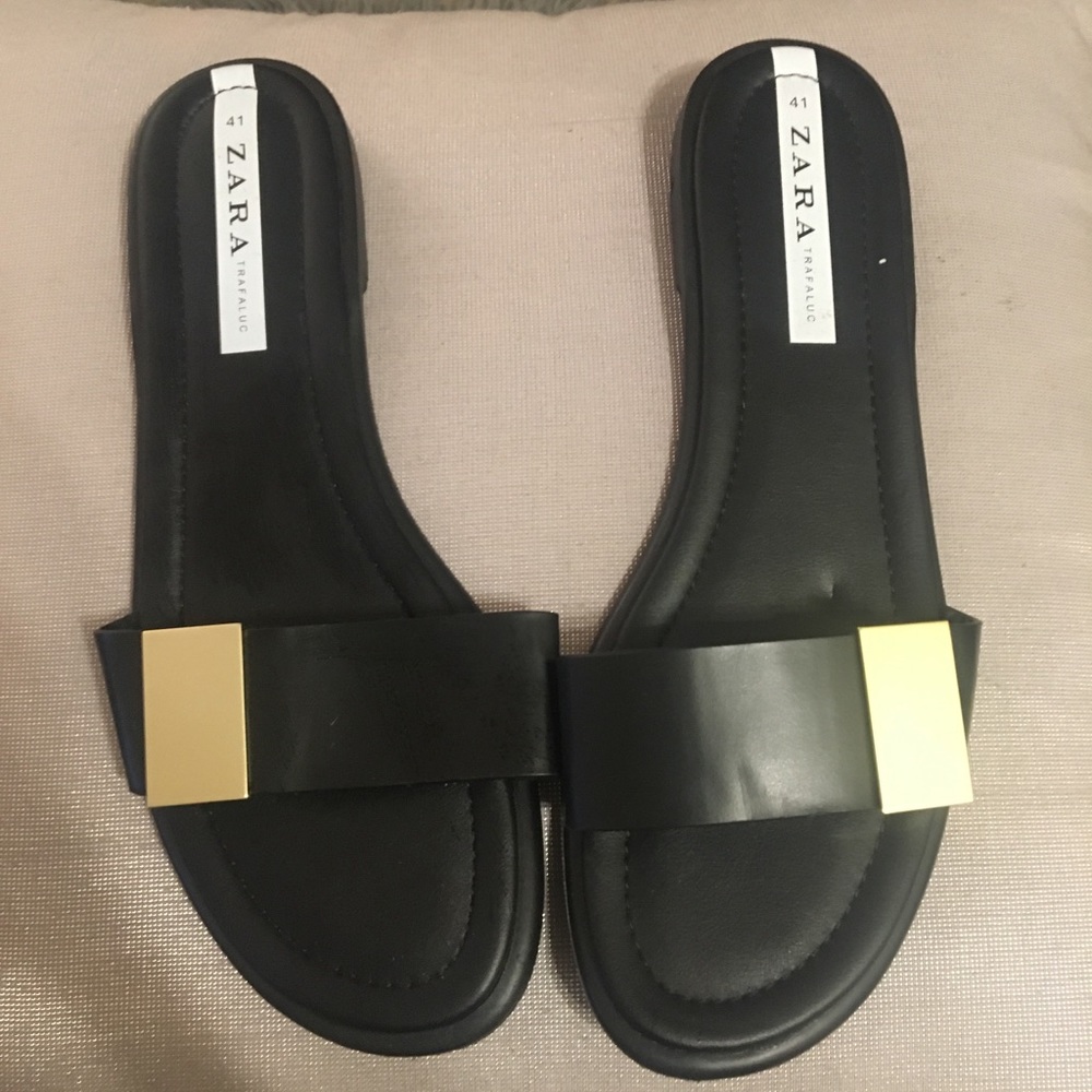 Zara Black Slides w/ Gold Buckle!